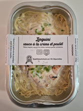 Charger l'image dans la galerie, Linguini sauce à la crème et poulet (420g)